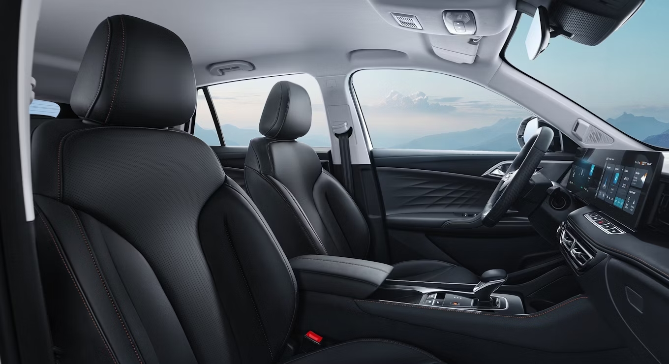 Interior mg hs hybrid